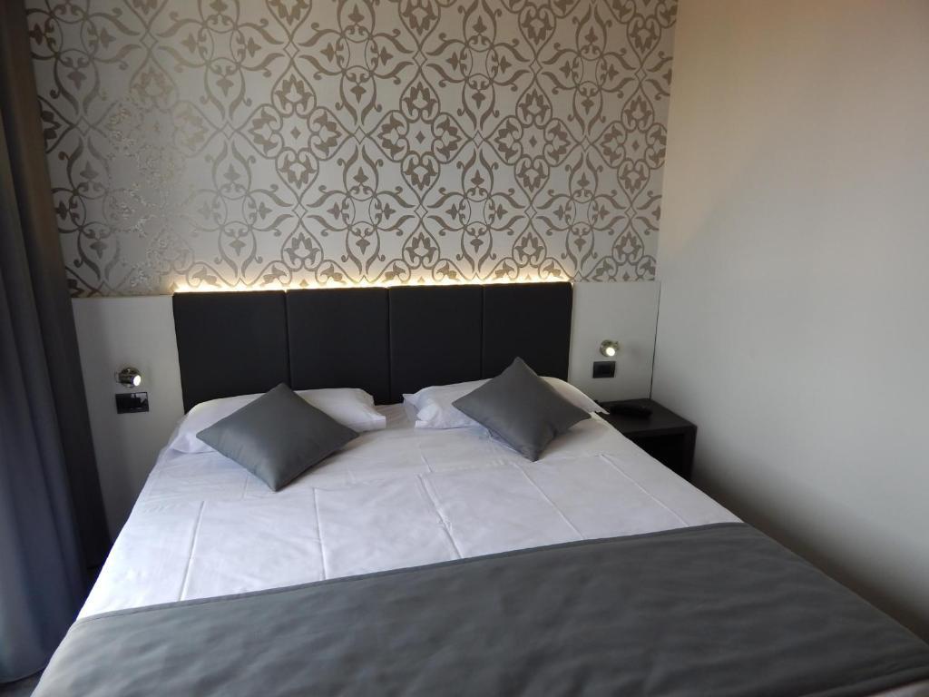 Ilga Hotel Collecchio Habitación foto